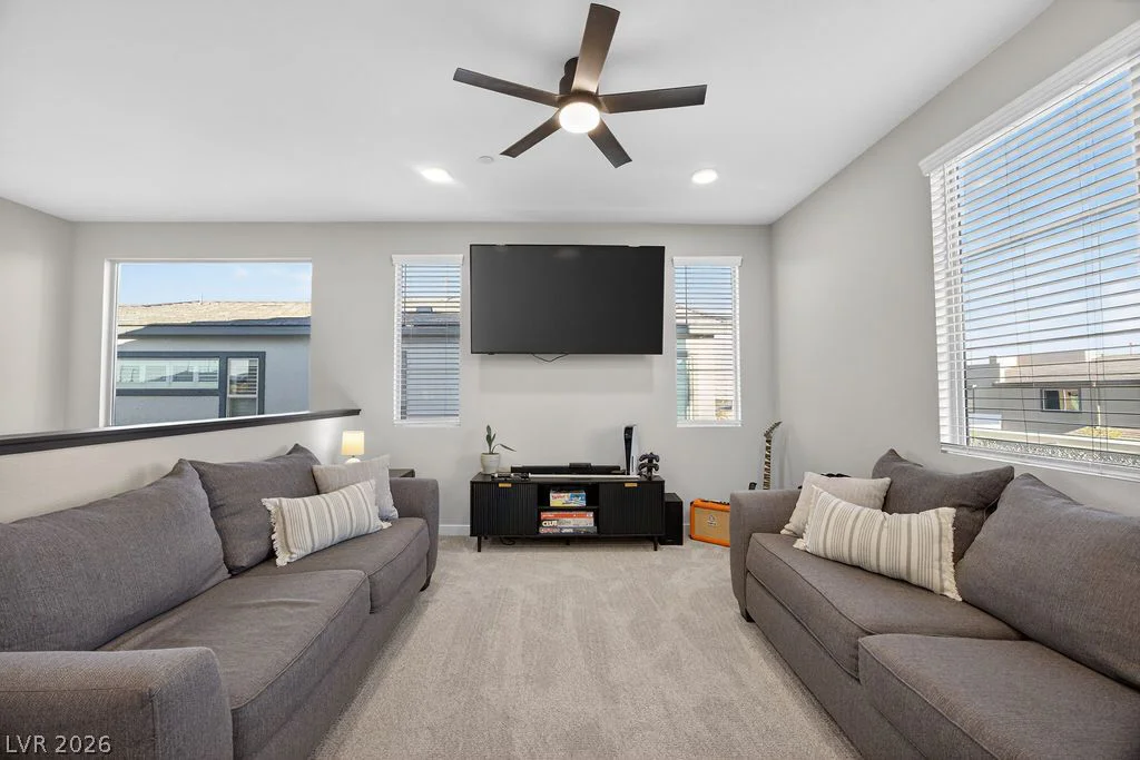 10255 Vonbulin, Las Vegas, NV 89166