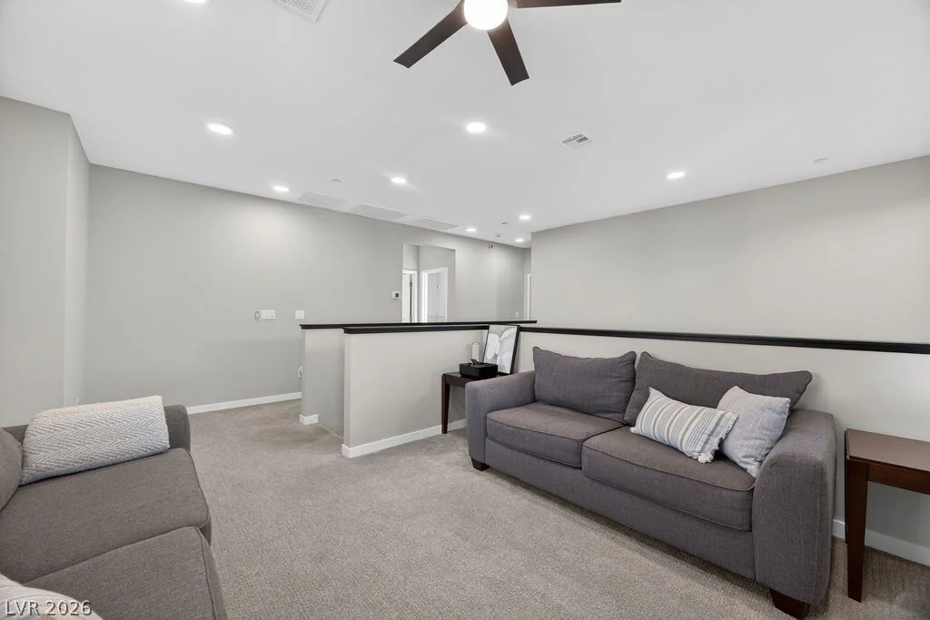 10255 Vonbulin, Las Vegas, NV 89166