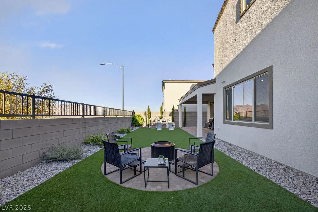 10255 Vonbulin, Las Vegas, NV 89166