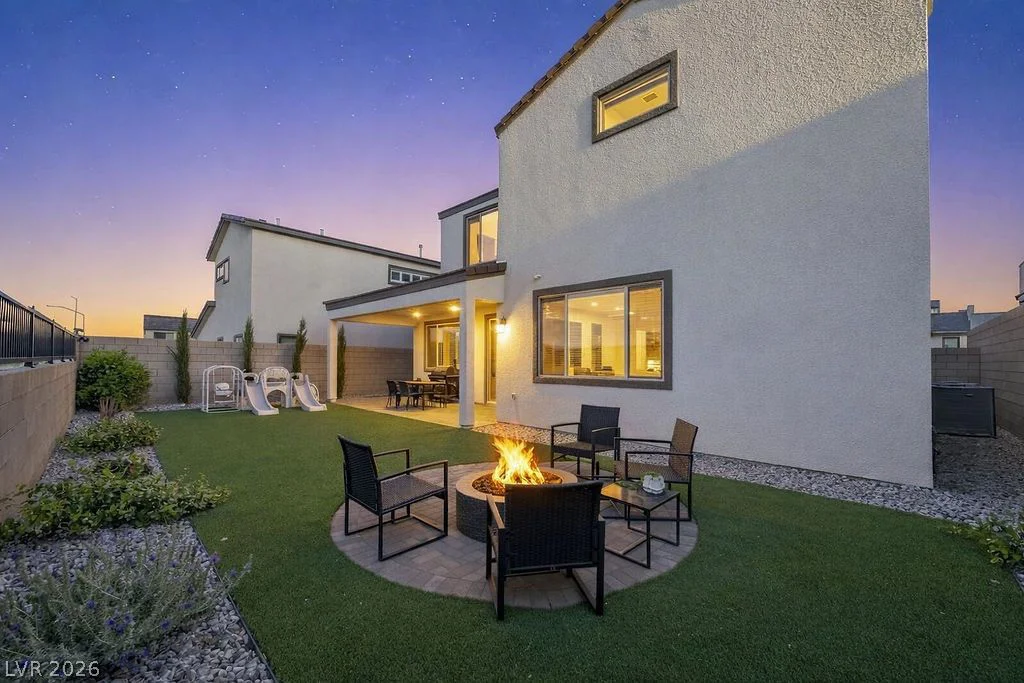 10255 Vonbulin, Las Vegas, NV 89166