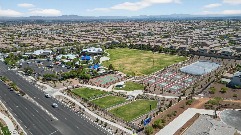 10255 Vonbulin, Las Vegas, NV 89166