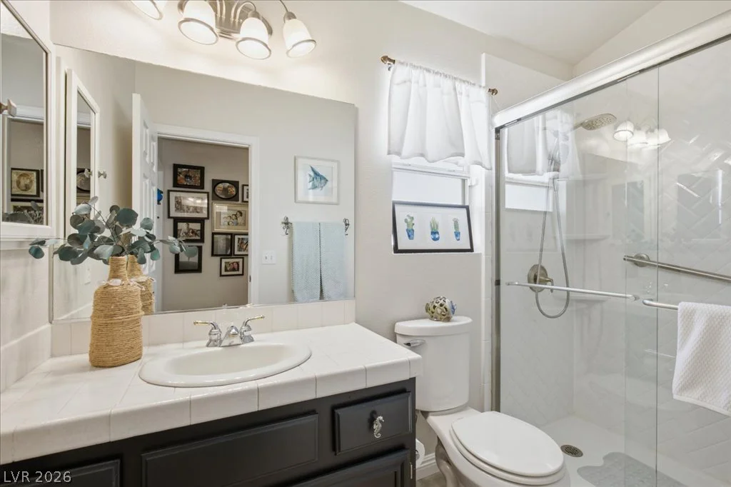 8133 Bay Springs, Las Vegas, NV 89128