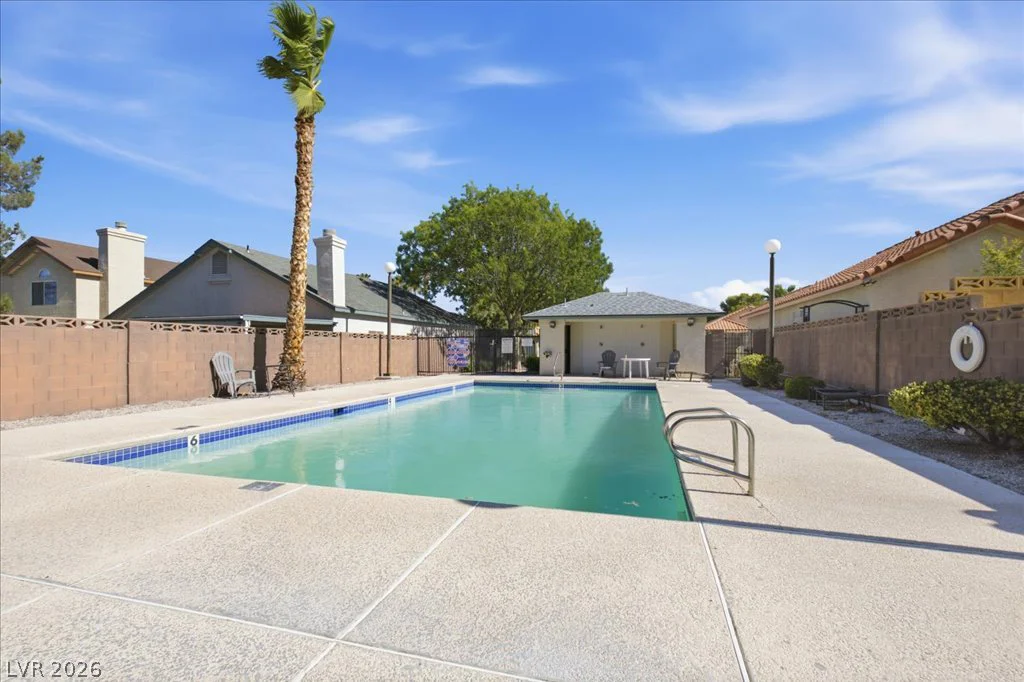 8133 Bay Springs, Las Vegas, NV 89128