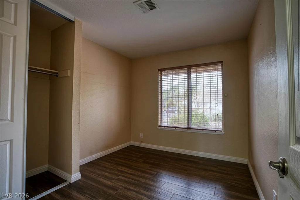 3956 Clear View, Las Vegas, NV 89121