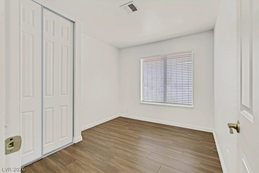 3956 Clear View, Las Vegas, NV 89121
