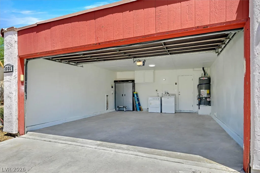 3956 Clear View, Las Vegas, NV 89121
