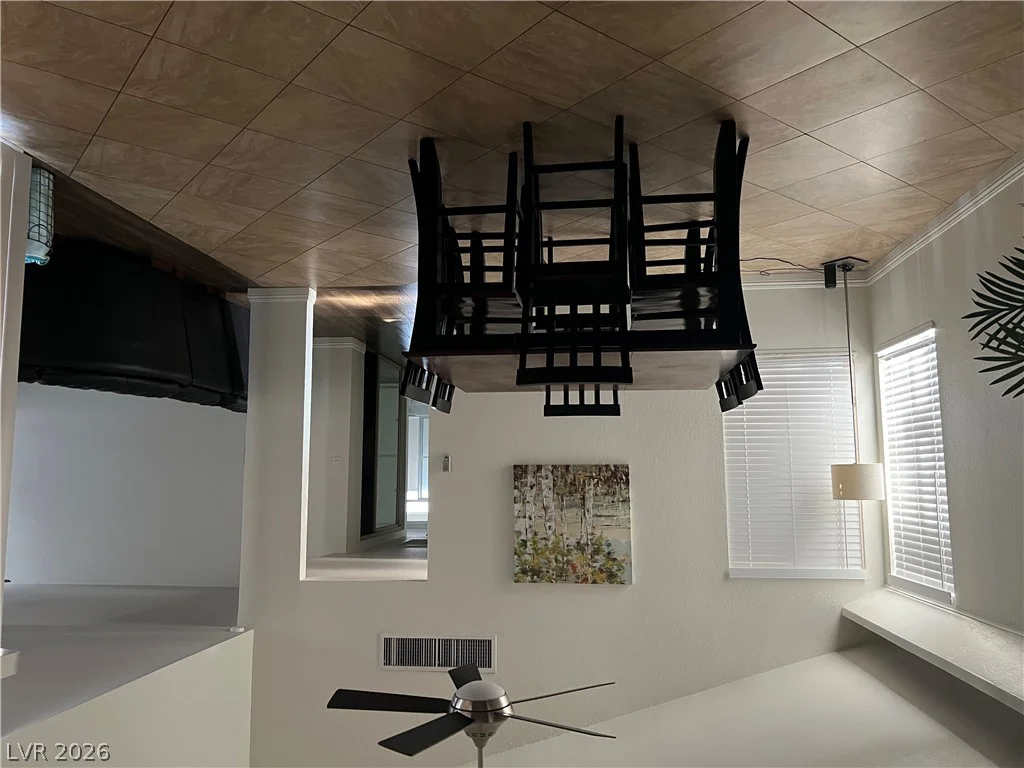 3956 Clear View, Las Vegas, NV 89121