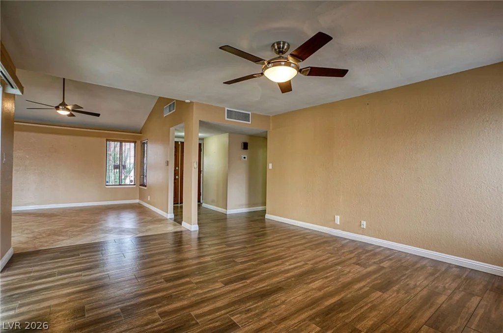 3956 Clear View, Las Vegas, NV 89121