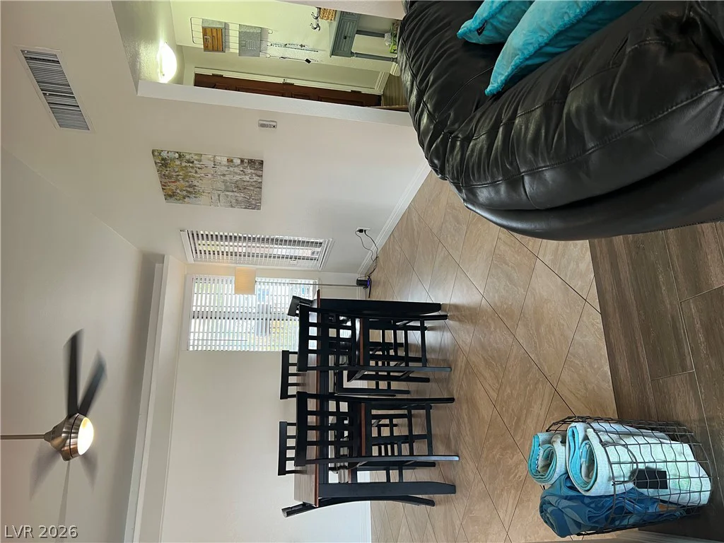 3956 Clear View, Las Vegas, NV 89121