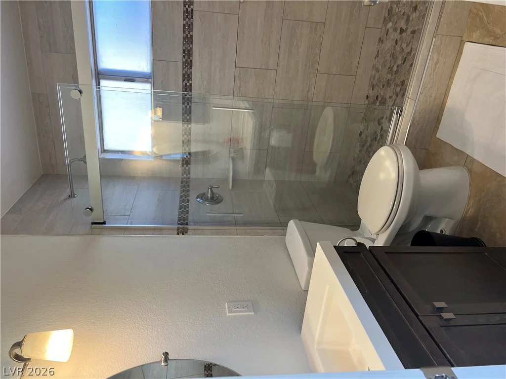 3956 Clear View, Las Vegas, NV 89121