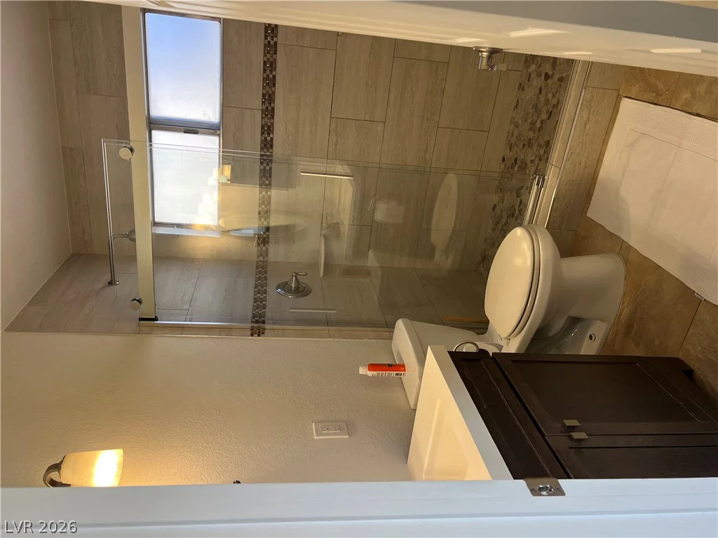 3956 Clear View, Las Vegas, NV 89121