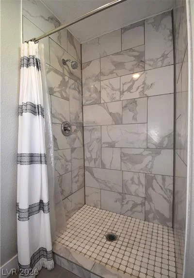 912 Alan Shepard, Las Vegas, NV 89145