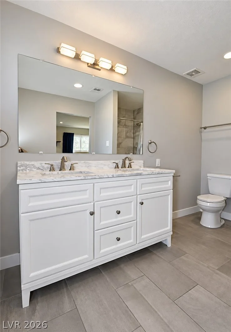 912 Alan Shepard, Las Vegas, NV 89145