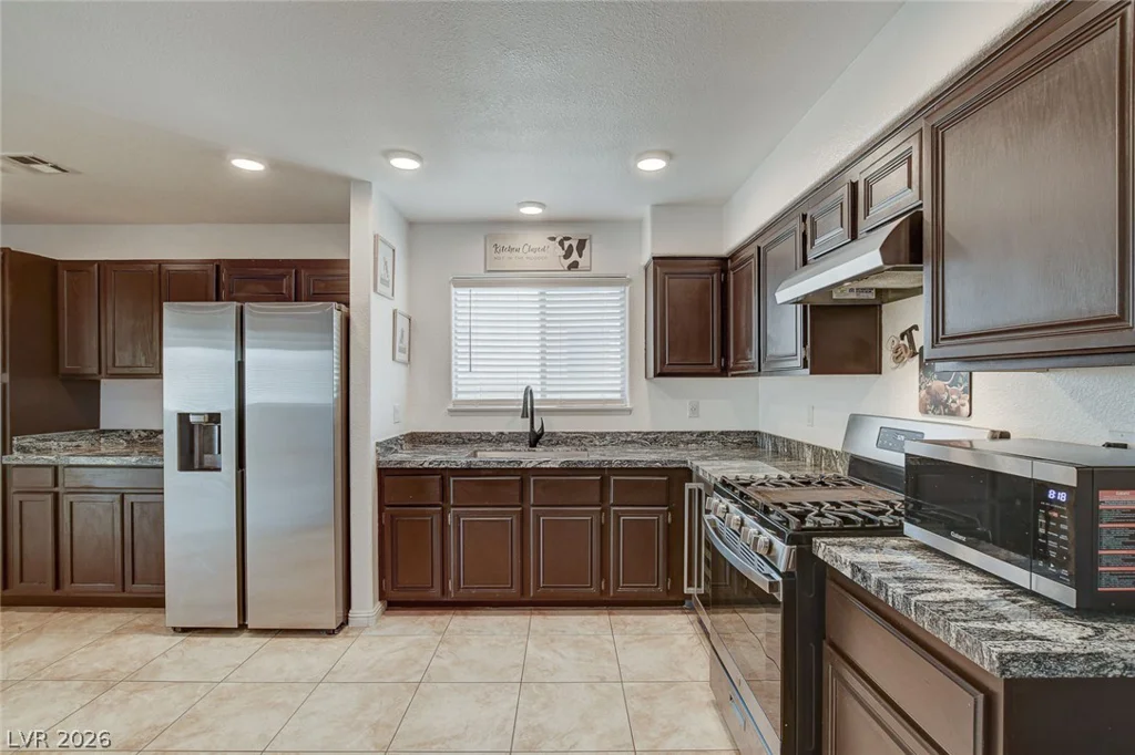 4834 Spring Falls, North Las Vegas, NV 89031