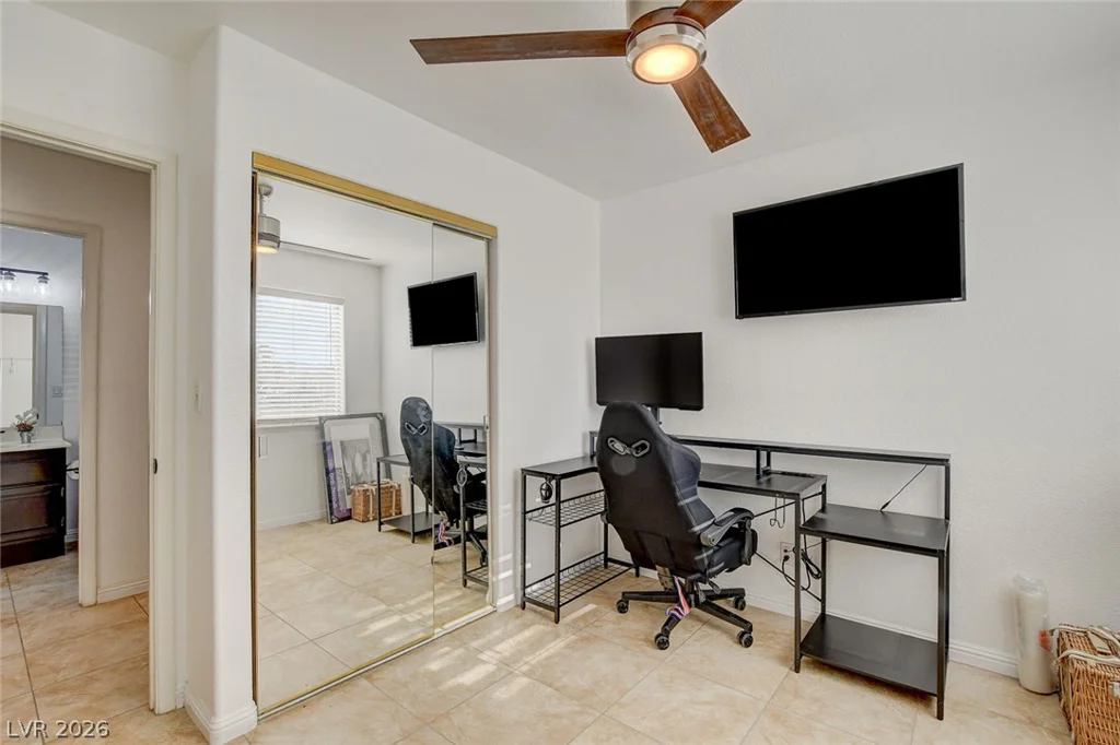 4834 Spring Falls, North Las Vegas, NV 89031