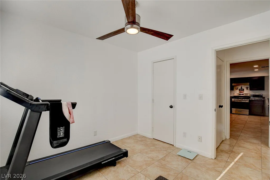 4834 Spring Falls, North Las Vegas, NV 89031