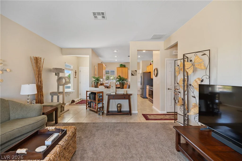 7904 Broadwing, North Las Vegas, NV 89084