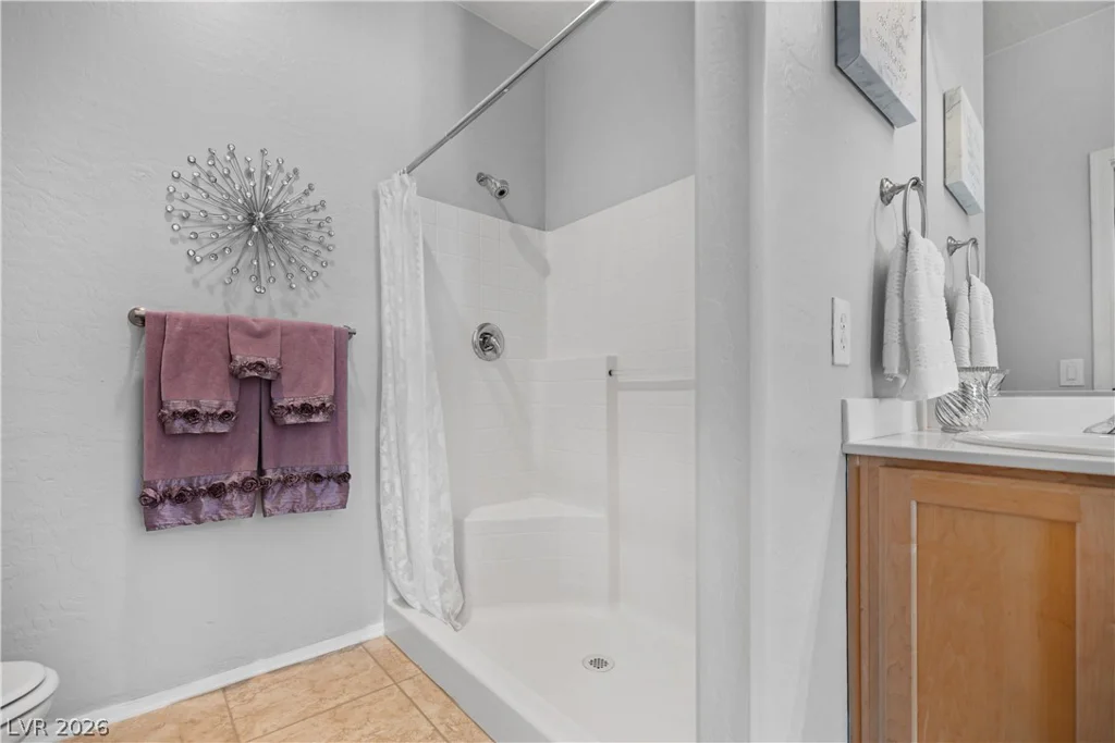 7904 Broadwing, North Las Vegas, NV 89084