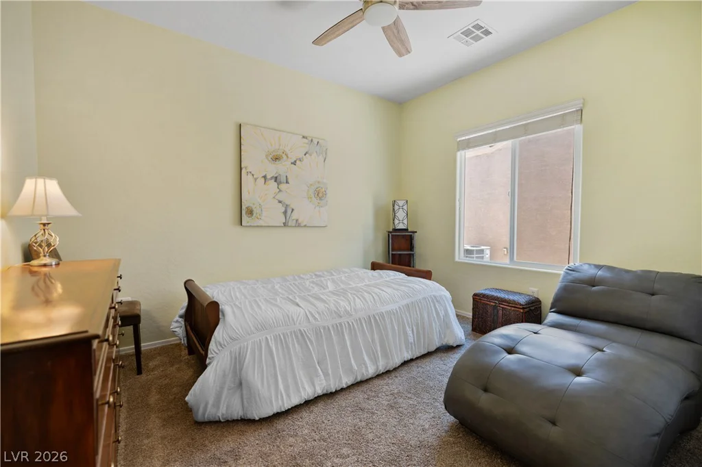 7904 Broadwing, North Las Vegas, NV 89084