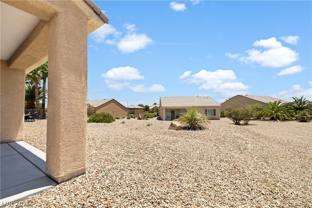 7904 Broadwing, North Las Vegas, NV 89084