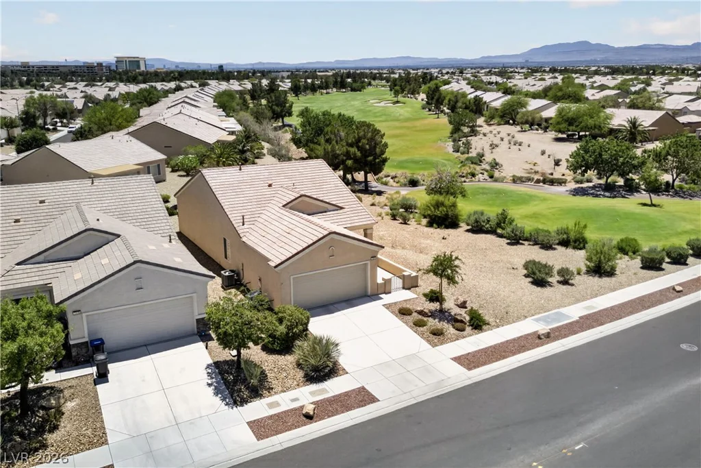 7904 Broadwing, North Las Vegas, NV 89084