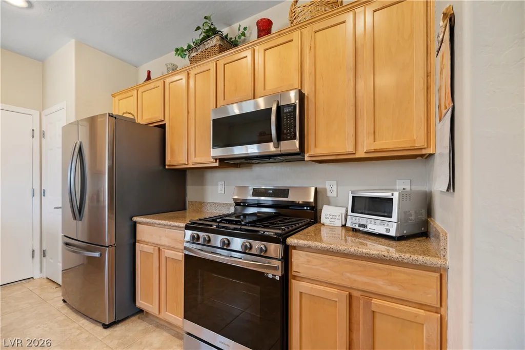 7904 Broadwing, North Las Vegas, NV 89084