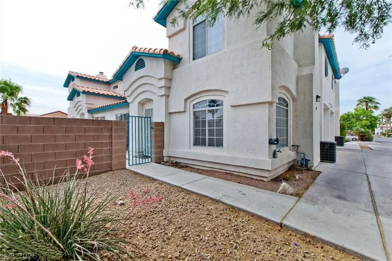 5012 Sublight, Las Vegas, NV 89108