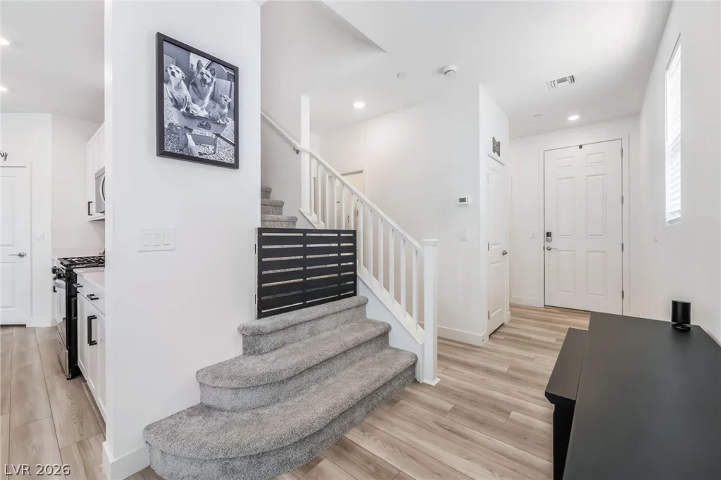 670 Tranquil Bay, Henderson, NV 89002