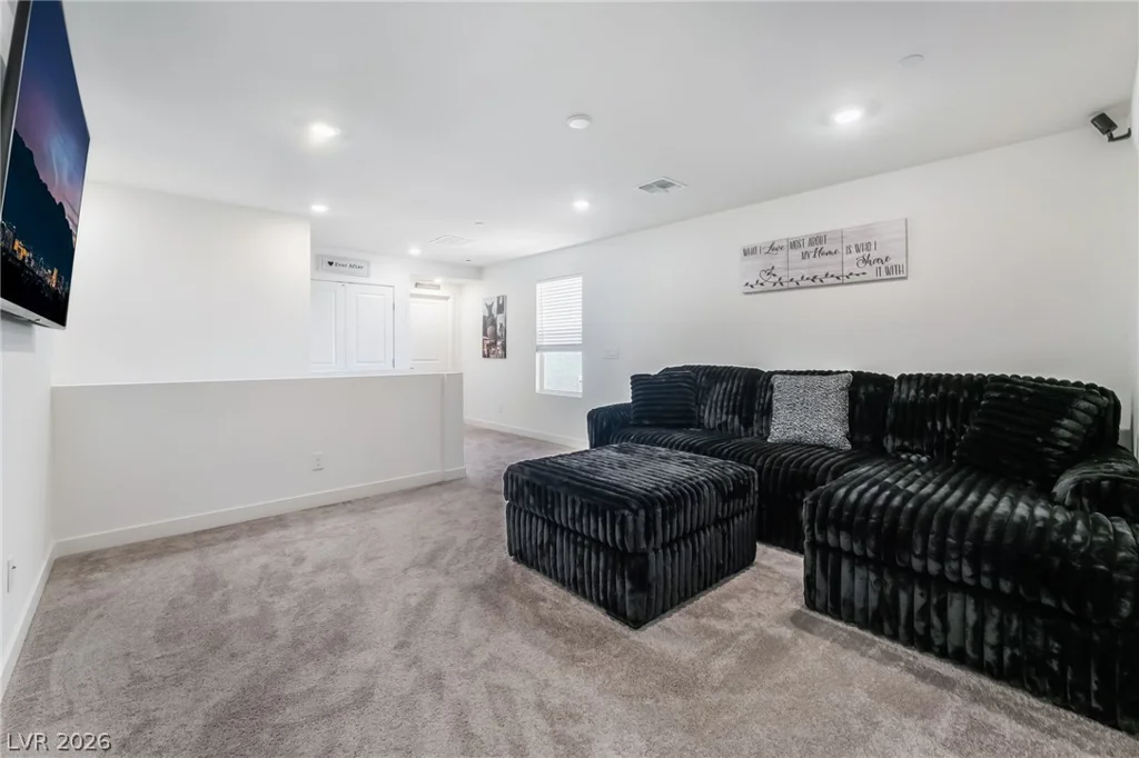 670 Tranquil Bay, Henderson, NV 89002