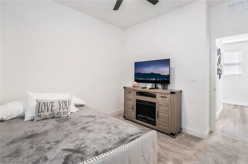 670 Tranquil Bay, Henderson, NV 89002