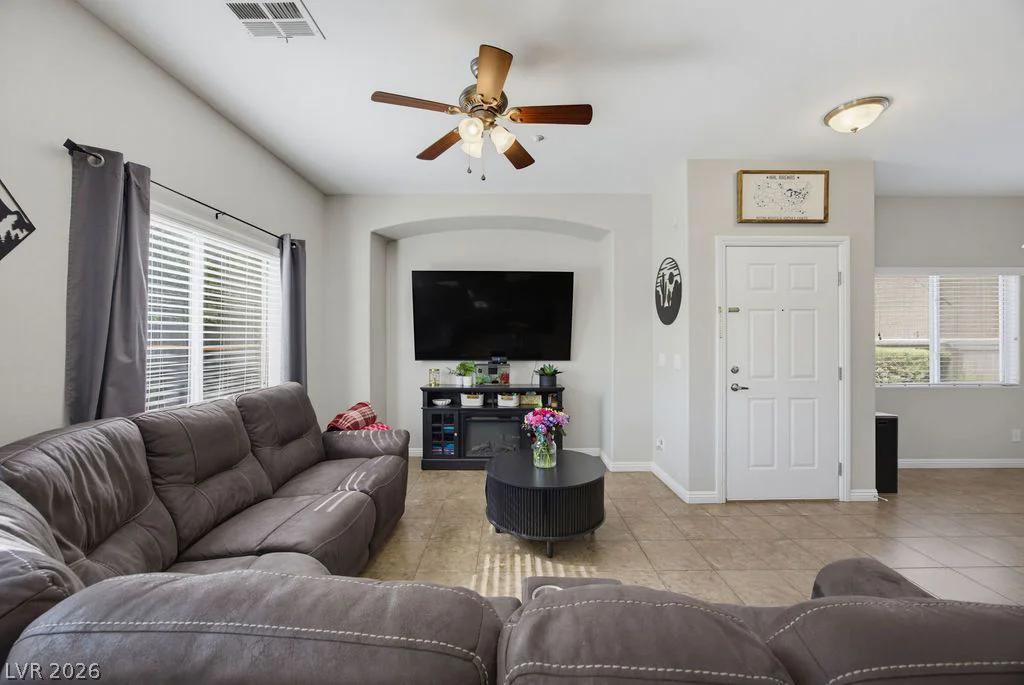 6041 Towboat, North Las Vegas, NV 89031