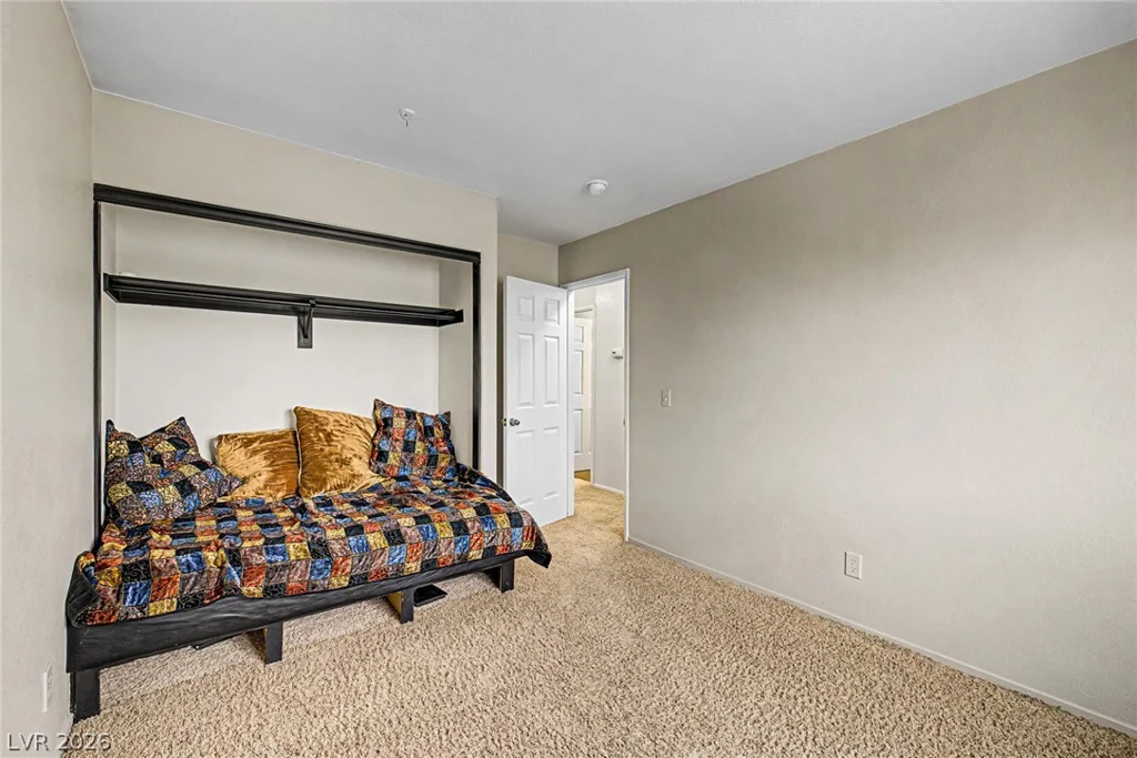 9329 Mountain Rise, Las Vegas, NV 89129