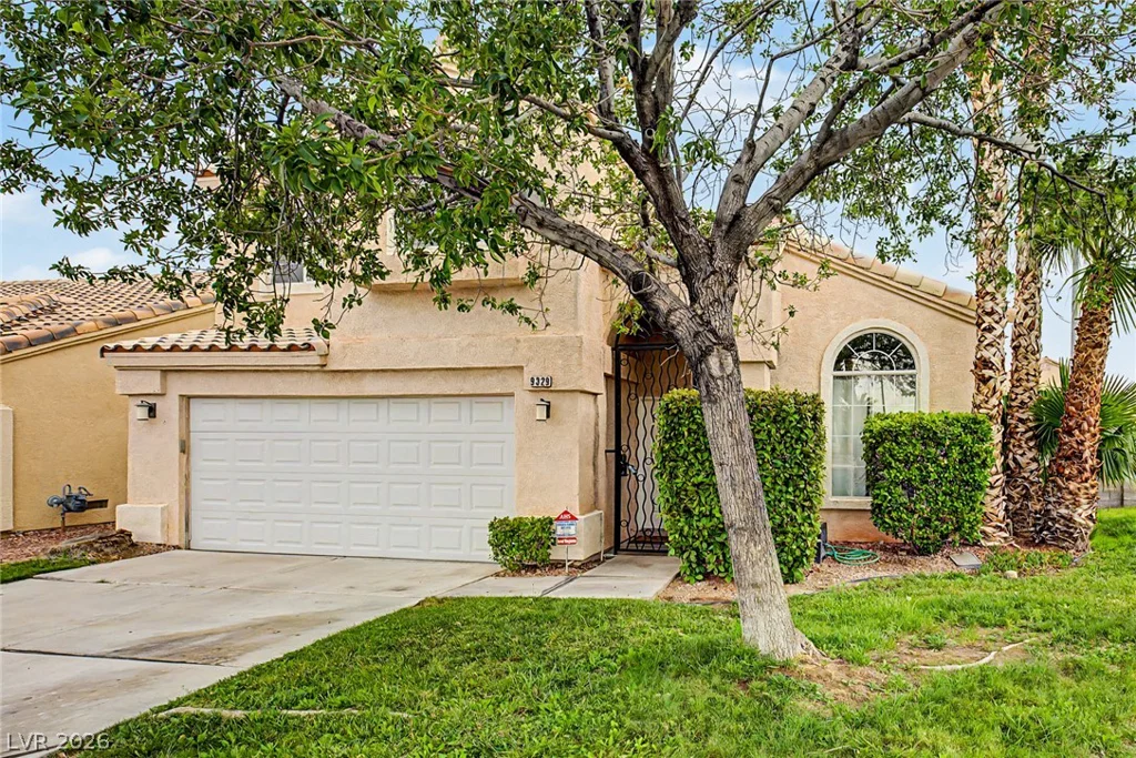9329 Mountain Rise, Las Vegas, NV 89129