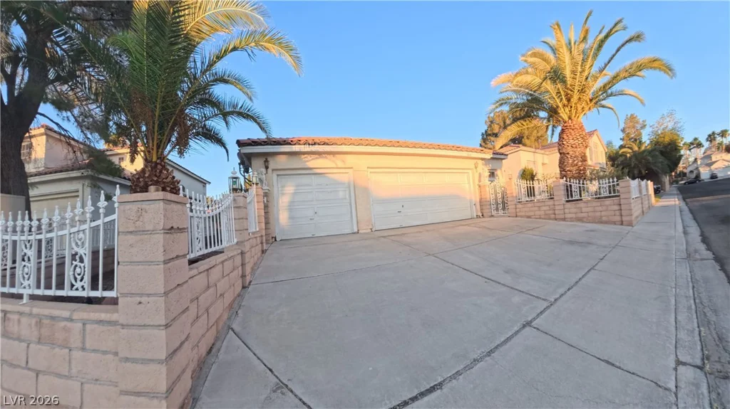 4844 Jadero, Las Vegas, NV 89147
