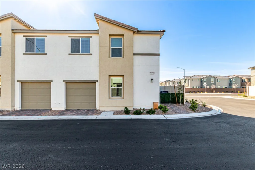 2829 Champagne Gold, North Las Vegas, NV 89086