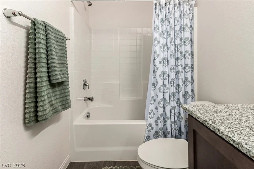 2829 Champagne Gold, North Las Vegas, NV 89086