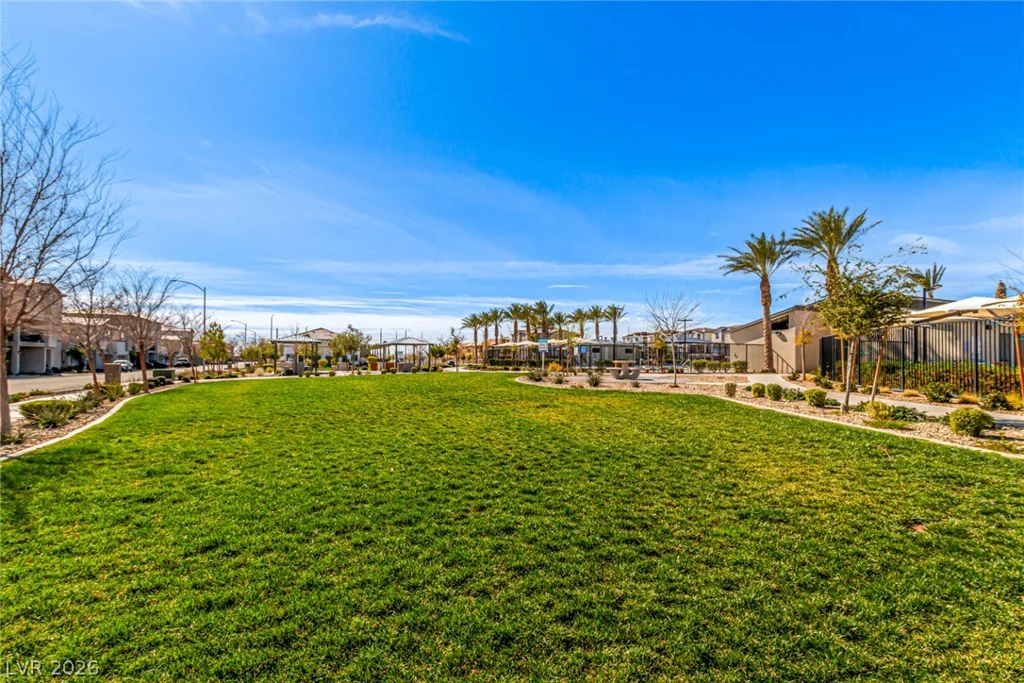 2829 Champagne Gold, North Las Vegas, NV 89086