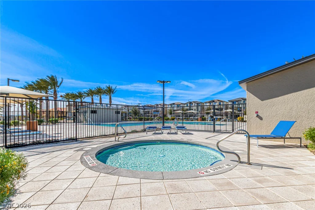 2829 Champagne Gold, North Las Vegas, NV 89086