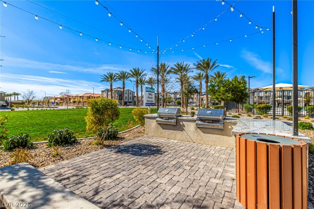 2829 Champagne Gold, North Las Vegas, NV 89086