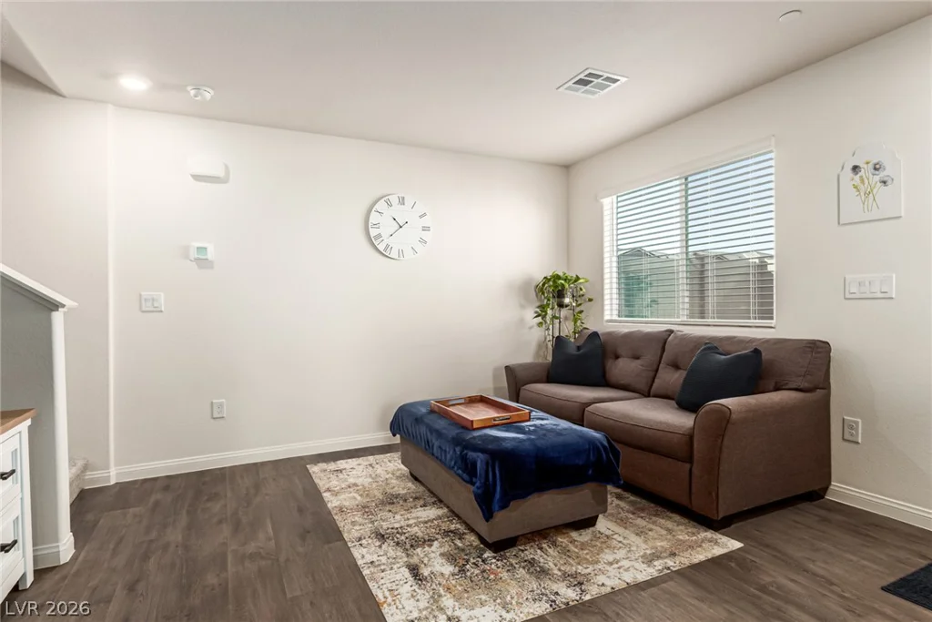 2829 Champagne Gold, North Las Vegas, NV 89086