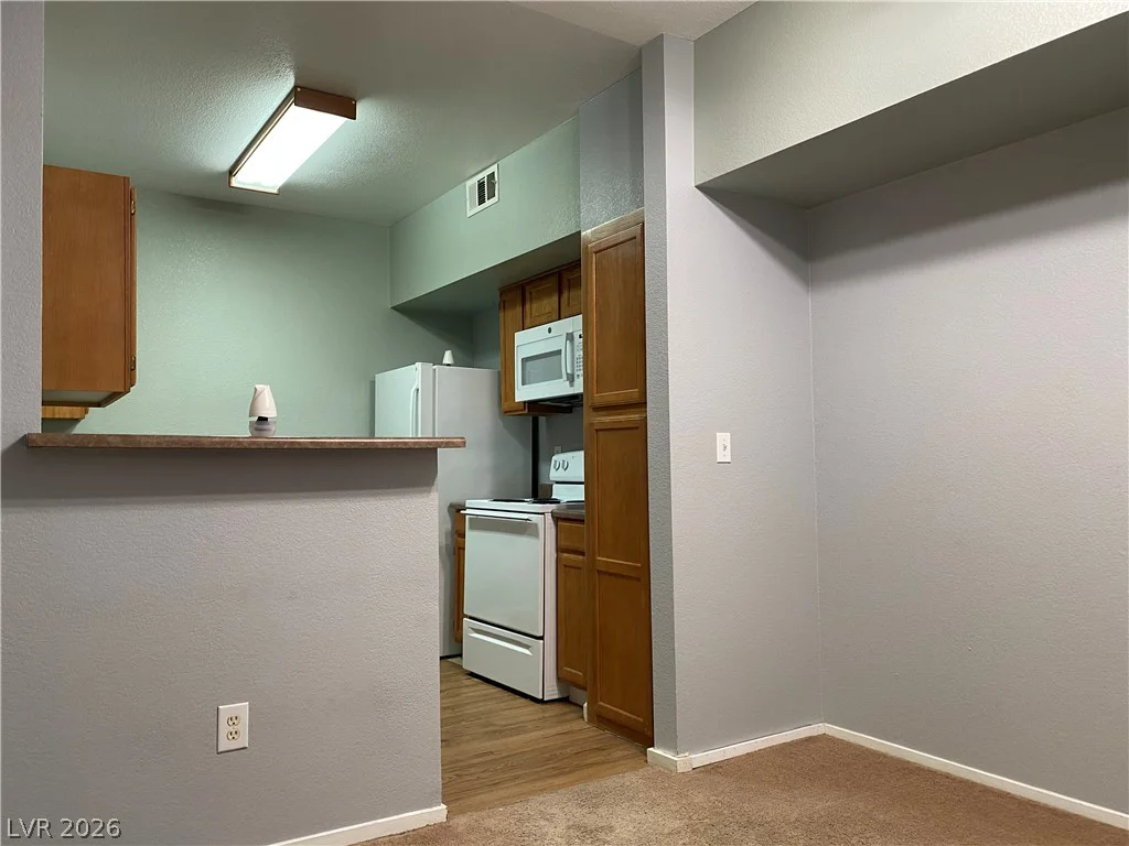 6650 Warm Springs, Las Vegas, NV 89118