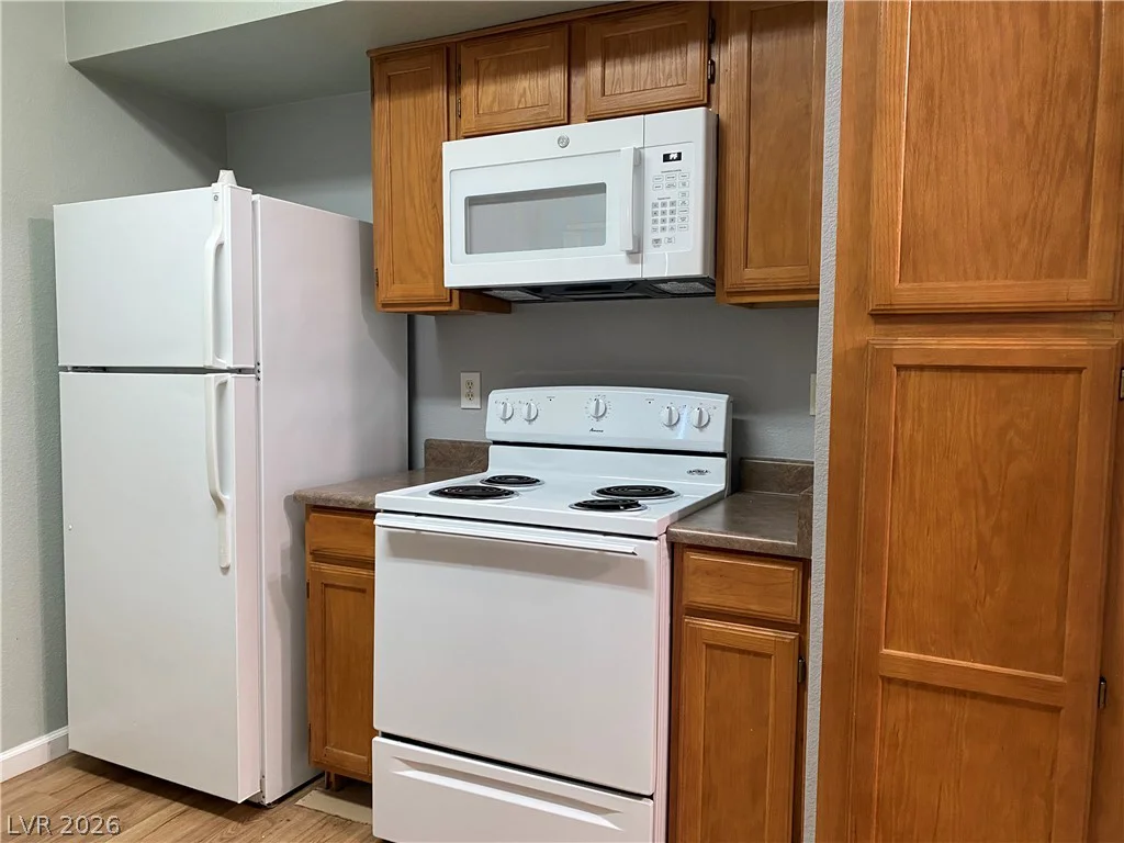6650 Warm Springs, Las Vegas, NV 89118