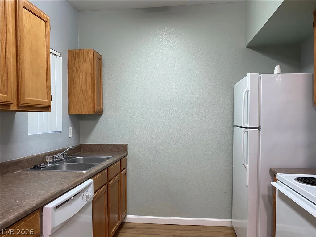 6650 Warm Springs, Las Vegas, NV 89118