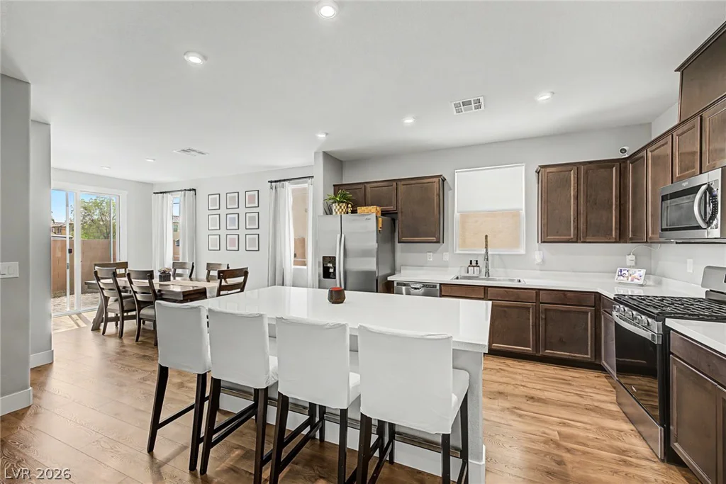 6326 Highledge, North Las Vegas, NV 89081