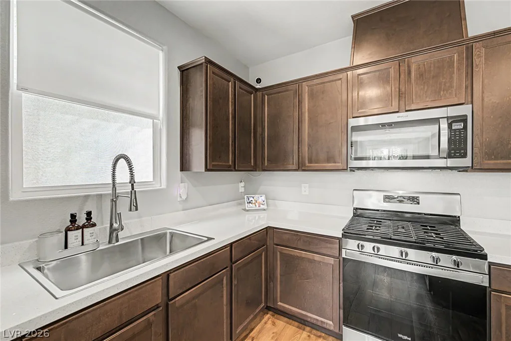 6326 Highledge, North Las Vegas, NV 89081