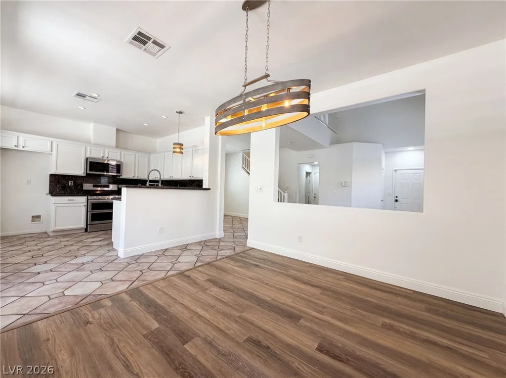 1863 Poetic Valley, Henderson, NV 89012