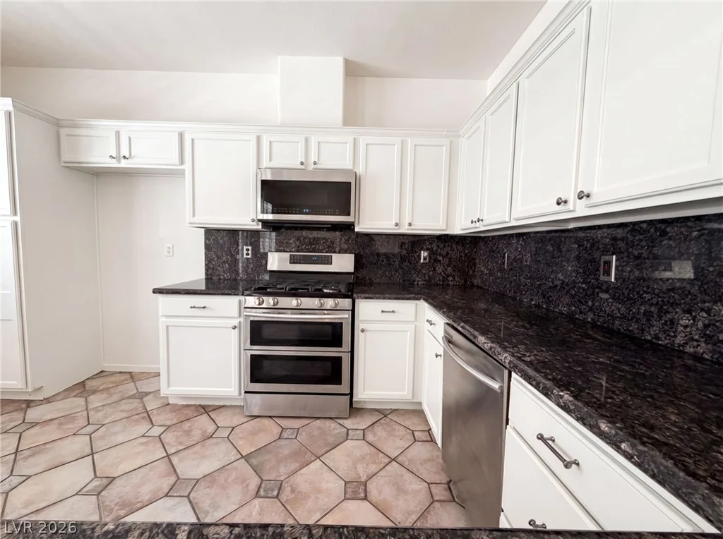 1863 Poetic Valley, Henderson, NV 89012