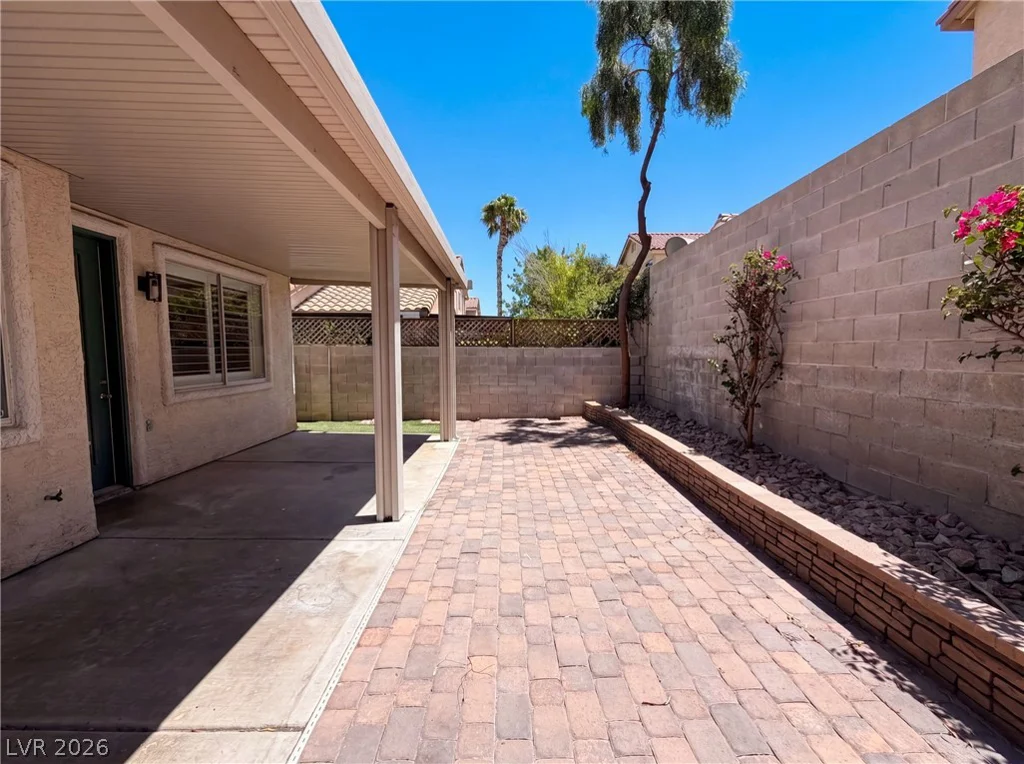 1863 Poetic Valley, Henderson, NV 89012