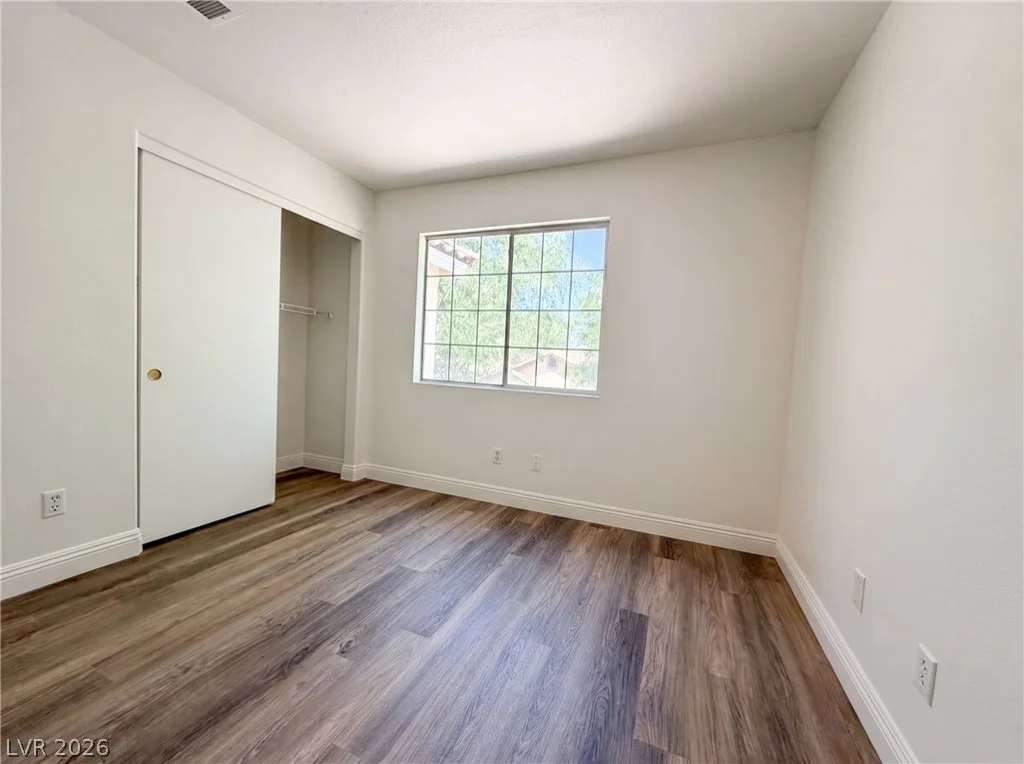 1863 Poetic Valley, Henderson, NV 89012