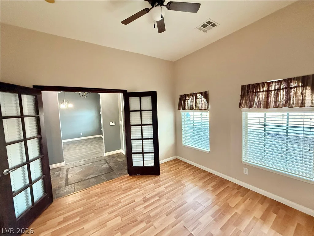 580 Hickory, Pahrump, NV 89048